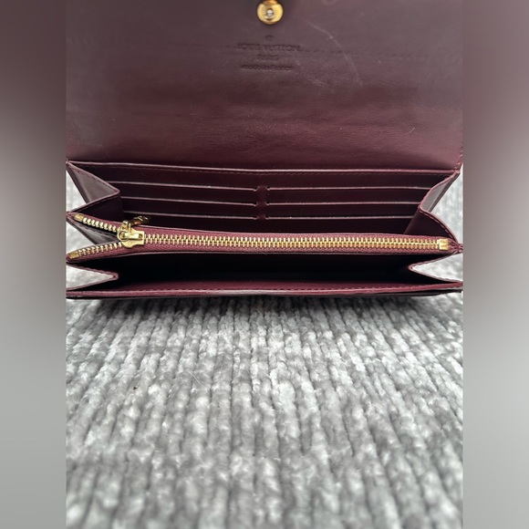 LOUIS VUITTON WALLET - MAROON CARD & CASH WALLET - Picture 8 of 12